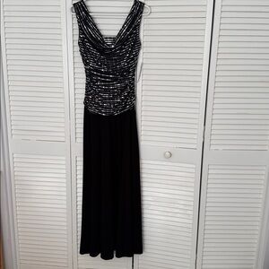 NWT R&M Collection sparkling maxi dress/gown, size 6